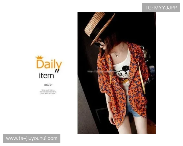 休闲百搭足球印花纯棉上衣男春夏舒适透气时尚潮流运动风新品推荐